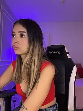 HoneyMollyX online show from 04/13/26, 01:04