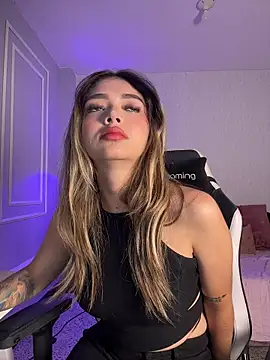 HoneyMollyX online show from 01/07/26, 01:05