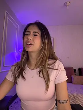 HoneyMollyX online show from 02/05/26, 01:07