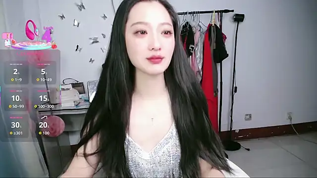 jiangjiangas online show from 11/29/25, 10:04