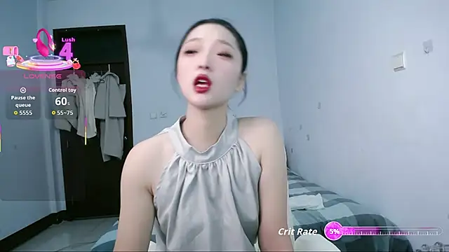 jiangjiangas online show from 11/04/25, 10:24