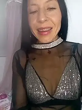 you yuyuu online show from 11/10/25, 10:37