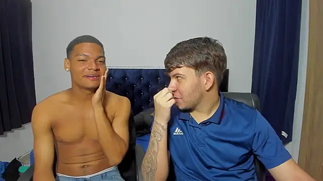 Snapshot of isaac_master77 chatting on 10/29/25, 03:27 isaac master77 online show from 10/29/25, 03:27