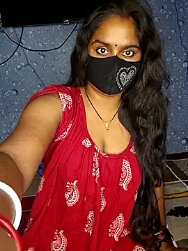 Sweet-Maddlina online show from 12/17/25, 02:49