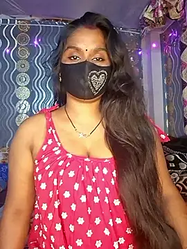 Snapshot of Sweet-Maddlina chatting on 01/17/26, 07:23 Sweet-Maddlina online show from 01/17/26, 07:23