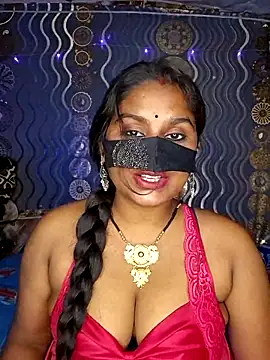 Snapshot of Sweet-Maddlina chatting on 03/31/26, 10:50 Sweet-Maddlina online show from 03/31/26, 10:50