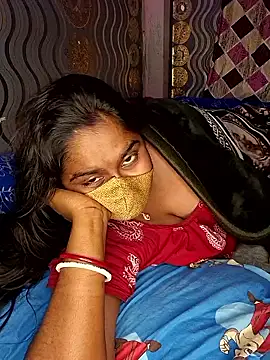 Snapshot of Sweet-Maddlina chatting on 01/13/26, 01:09 Sweet-Maddlina online show from 01/13/26, 01:09