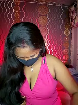 Snapshot of Sweet-Maddlina chatting on 04/16/26, 06:14 Sweet-Maddlina online show from 04/16/26, 06:14