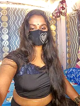 Sweet-Maddlina online show from 10/28/25, 05:08