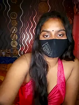 Snapshot of Sweet-Maddlina chatting on 03/11/26, 01:10 Sweet-Maddlina online show from 03/11/26, 01:10