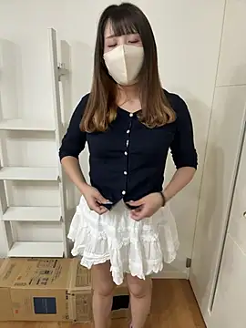 Snapshot of nikukyu_chan chatting on 10/11/25, 12:44 nikukyu chan online show from 10/11/25, 12:44