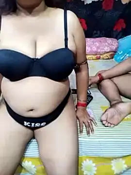 modhu82 online show from 03/29/26, 06:20