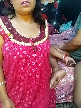 modhu82 online show from 11/15/25, 06:56