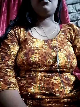 Snapshot of Rupa_xxx11 chatting on 10/14/25, 04:29 Rupa xxx11 online show from 10/14/25, 04:29