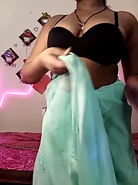 Hoty couple Sex online show from 04/02/26, 03:13