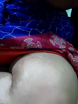 sweetrevathi online show from 10/17/25, 04:42