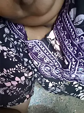 sweetrevathi online show from 10/28/25, 12:04