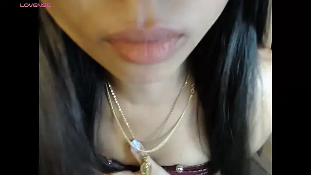 Snapshot of Maria_stella chatting on 07/12/26, 01:45 Maria stella online show from 07/12/26, 01:45