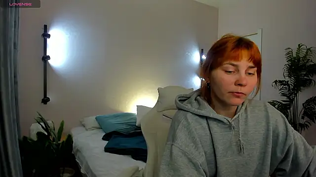 Rene Shine online show from 03/07/26, 05:18