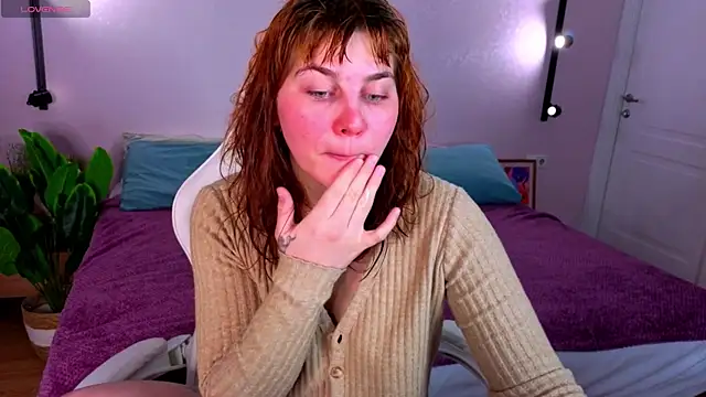 Rene Shine online show from 04/07/26, 05:26