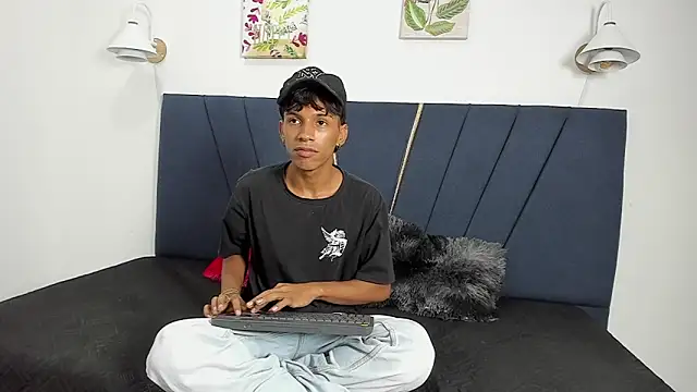 ryder cum23 online show from 11/11/25, 03:34