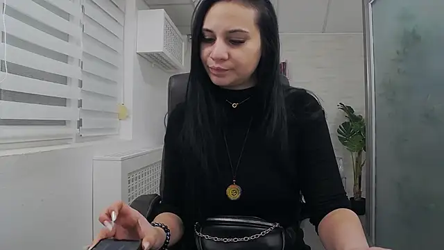 YaraXCox online show from 02/19/26, 03:47