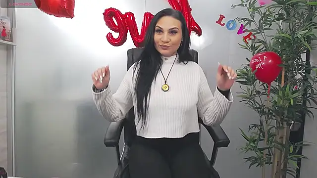 YaraXCox online show from 02/12/26, 03:39