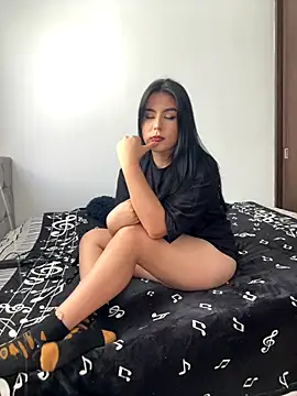 Snapshot of Sienna_LaCroixx chatting on 10/30/25, 07:44 Sienna LaCroixx online show from 10/30/25, 07:44