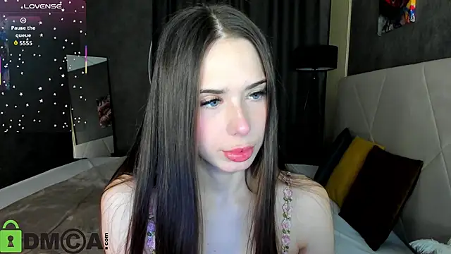 Lana Stones online show from 11/18/25, 12:59