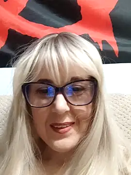 Amelialove42 online show from 11/30/25, 10:16