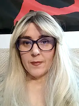 Amelialove42 online show from 01/15/26, 07:28