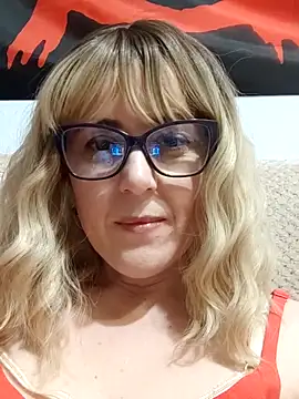 Amelialove42 online show from 03/21/26, 06:23