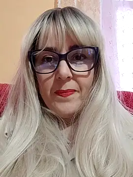 Amelialove42 online show from 11/04/25, 08:07