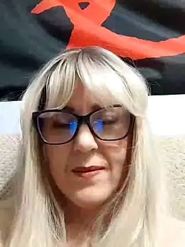 Amelialove42 online show from 12/16/25, 06:01