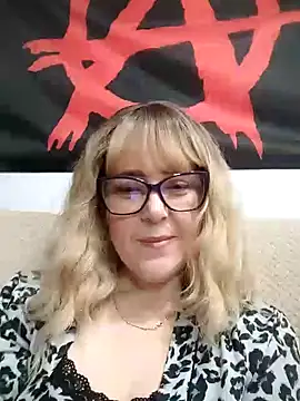 Amelialove42 online show from 02/14/26, 07:36