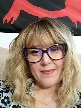 Amelialove42 online show from 02/13/26, 07:25