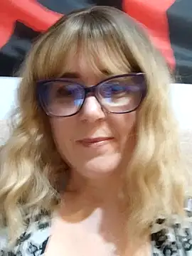 Amelialove42 online show from 03/24/26, 07:47