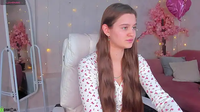 Renesmy Black online show from 02/25/26, 10:53