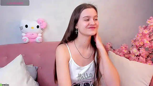 Snapshot of Renesmy_Black chatting on 11/26/25, 12:32 Renesmy Black online show from 11/26/25, 12:32