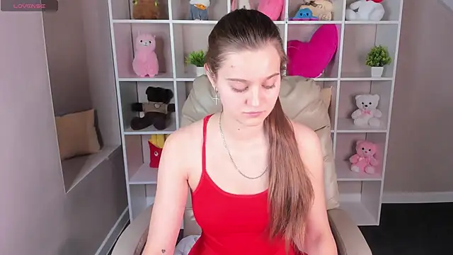 Snapshot of Renesmy_Black chatting on 10/23/25, 12:53 Renesmy Black online show from 10/23/25, 12:53