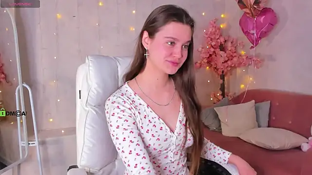 Renesmy Black online show from 03/12/26, 12:05