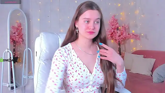 Renesmy Black online show from 02/10/26, 11:48