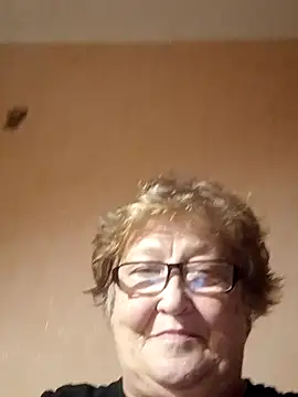 Katherine735 online show from 11/12/25, 04:33