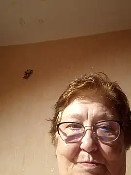 Snapshot of Katherine735 chatting on 06/11/26, 09:01 Katherine735 online show from 06/11/26, 09:01