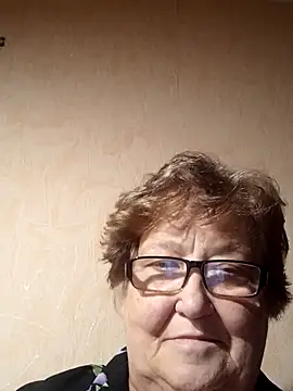 Katherine735 online show from 10/15/25, 09:56