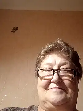 Katherine735 online show from 11/29/25, 09:37