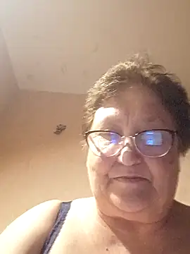 Katherine735 online show from 05/19/26, 08:49