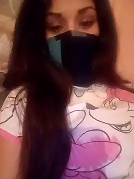 lorina202 online show from 11/12/25, 10:35