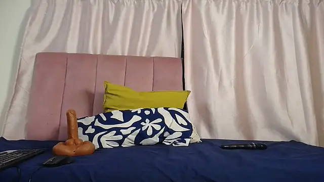 Kelly-001 online show from 04/03/26, 08:59