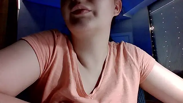 MoodieMira online show from 11/06/25, 07:18